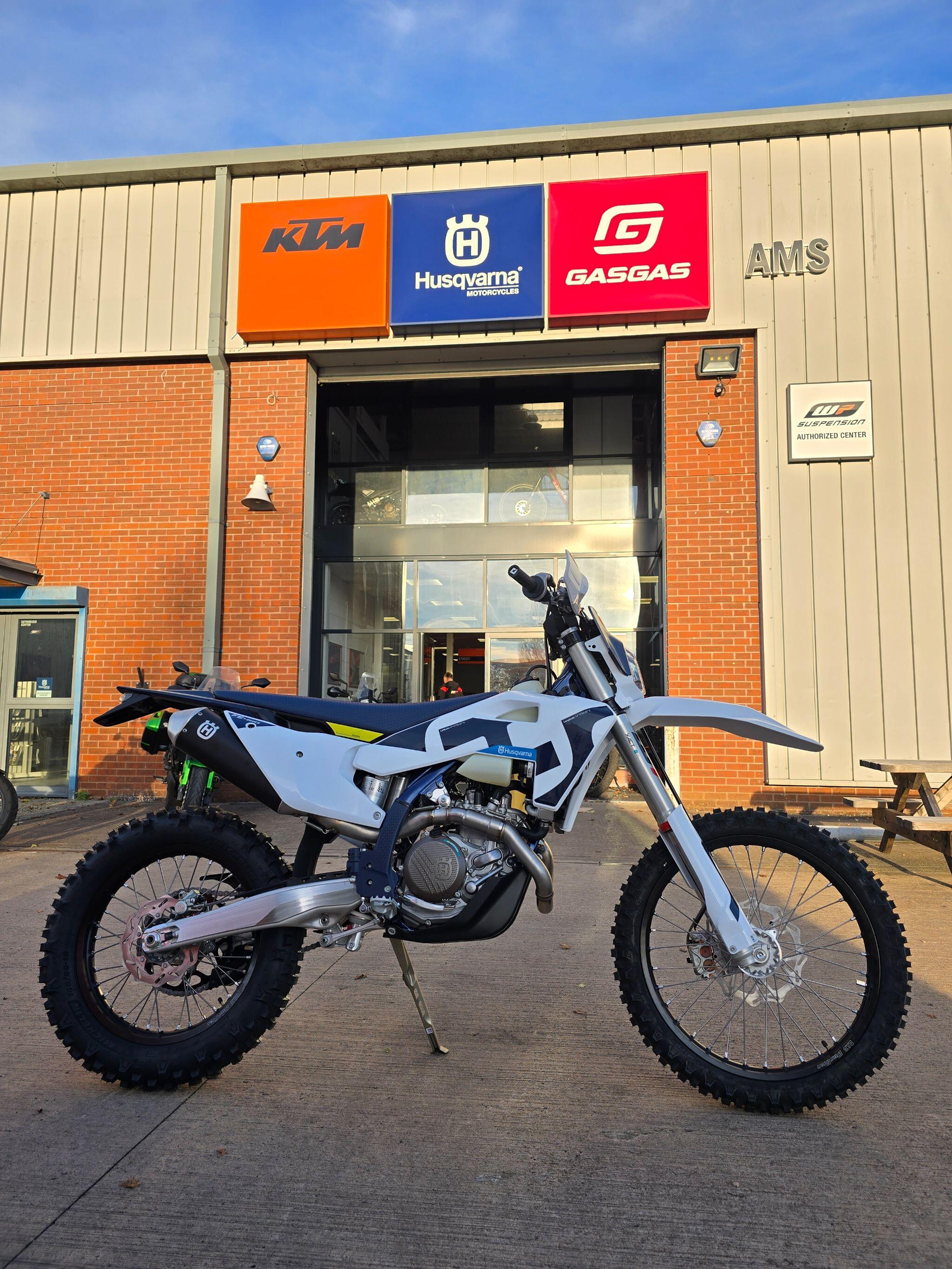 2026 Husqvarna 450 520 X-Ring